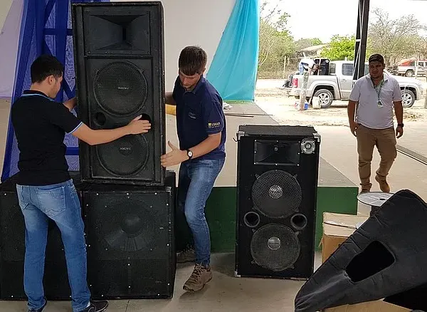 Servicio de sonido y luz para eventos