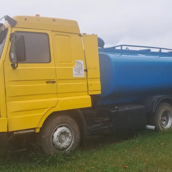 Transporte de Agua & Alquiler para Estancias y Agricultura