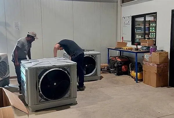 Instalación de sistemas de enfriación evaporativa