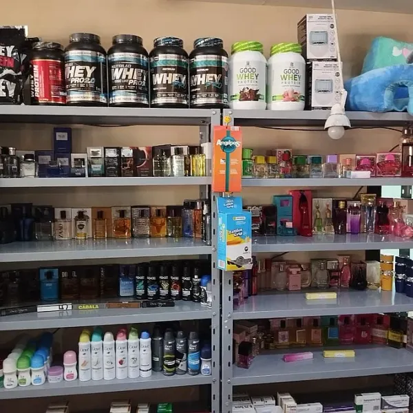 Proteínas y Perfumes