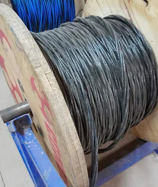 Cable preensamblado de aluminio