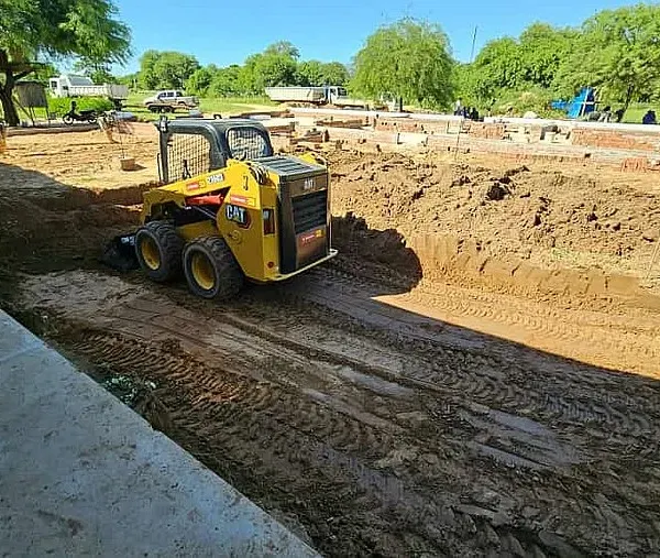 Excavaciones para piscina o puentes