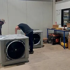 Instalación de sistemas de enfriación evaporativa